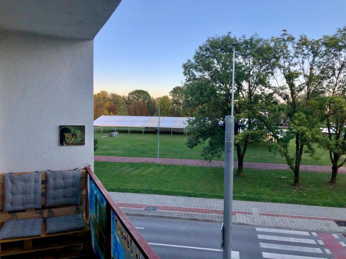 Treba Malo Odmorit - Self Check-In Option, Family Room, Ps4 Pro, Free Parking Karlovac Exterior foto